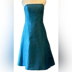 ANN TAYLOR SILK EMBROIDERED BLUE DRESS, SIZE 10 NWT